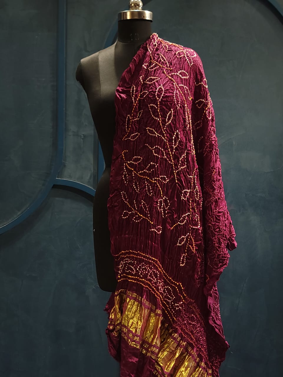 Bandhej dupatta in gajji silk