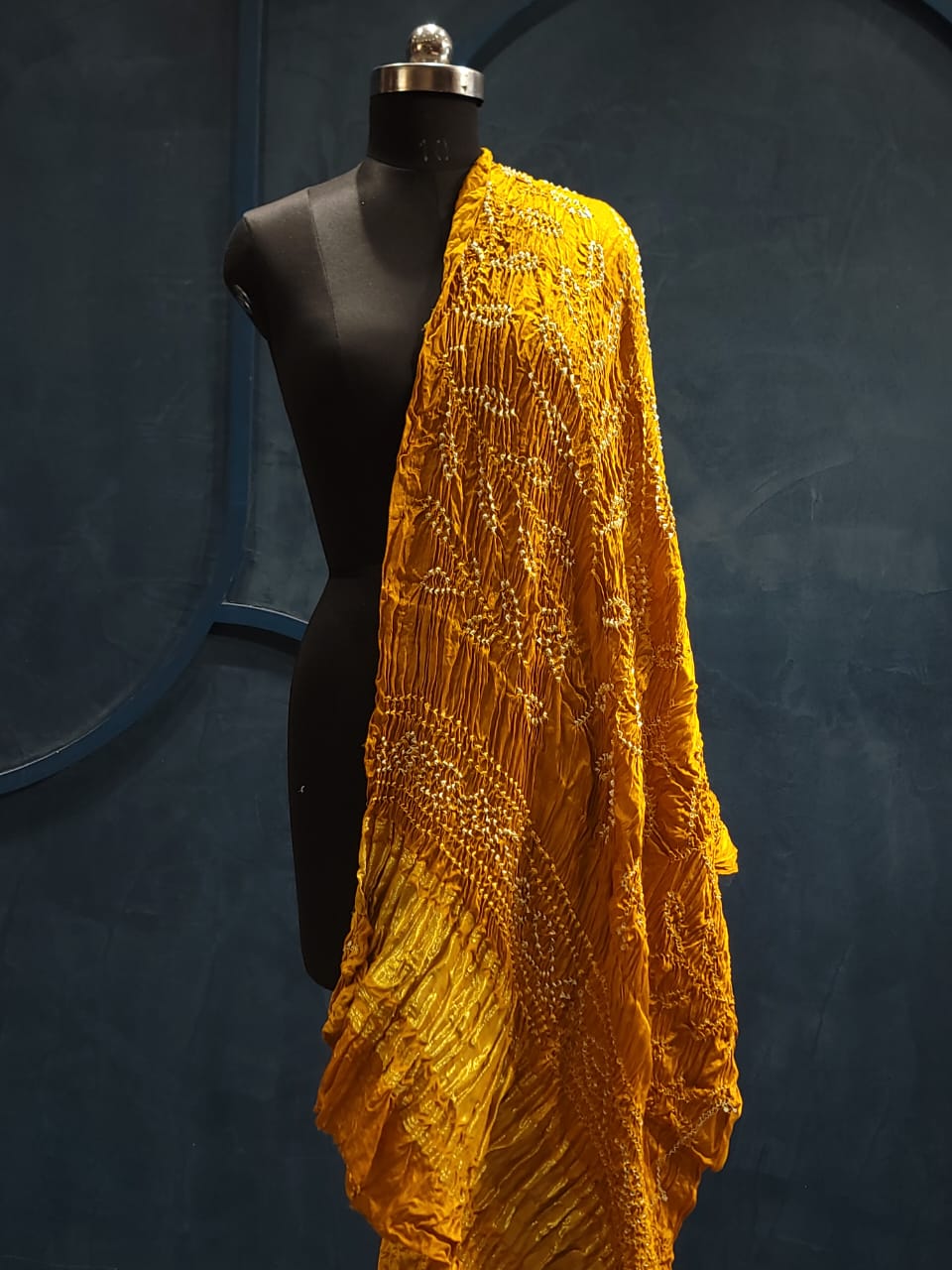 Bandhej dupatta in gajji silk