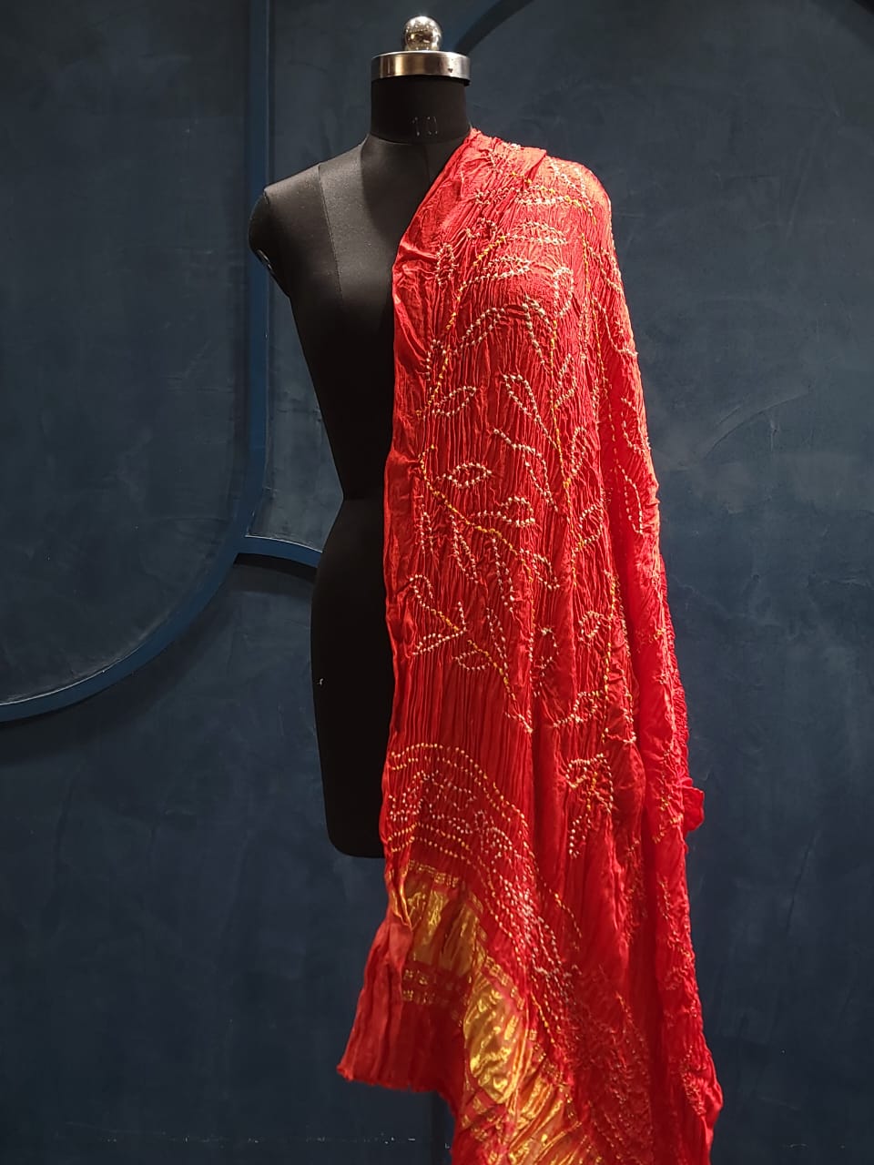 Bandhej dupatta in gajji silk