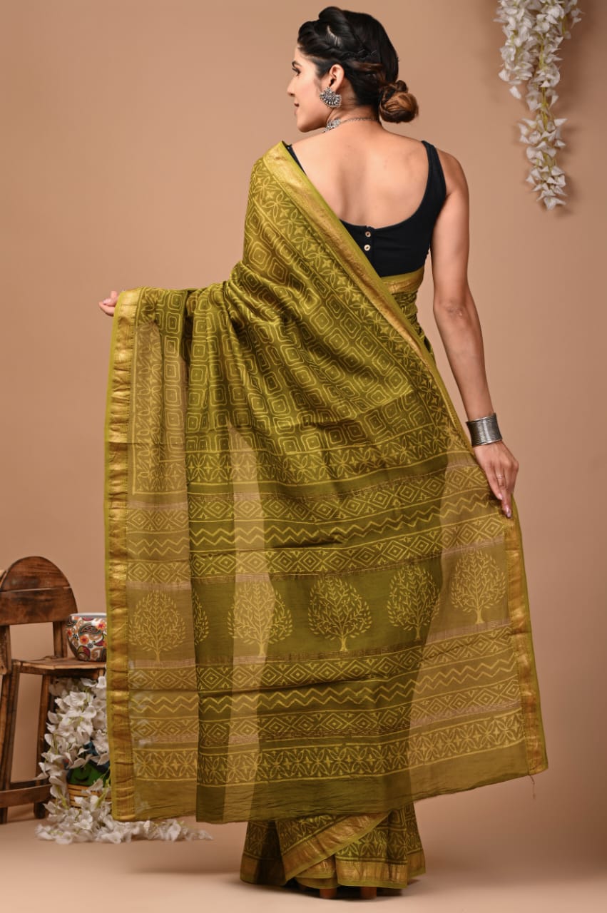 Colourful Maheshwari saree