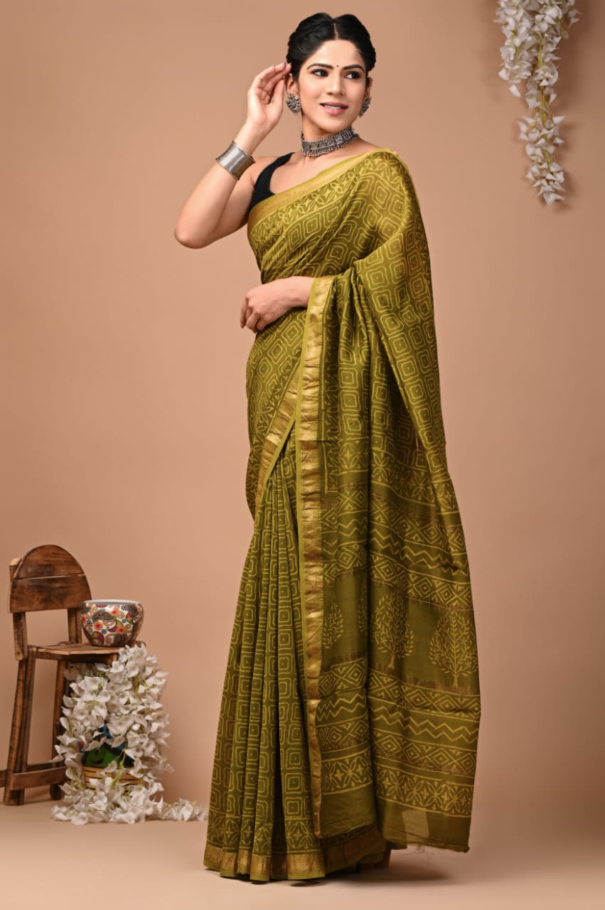 Colourful Maheshwari saree