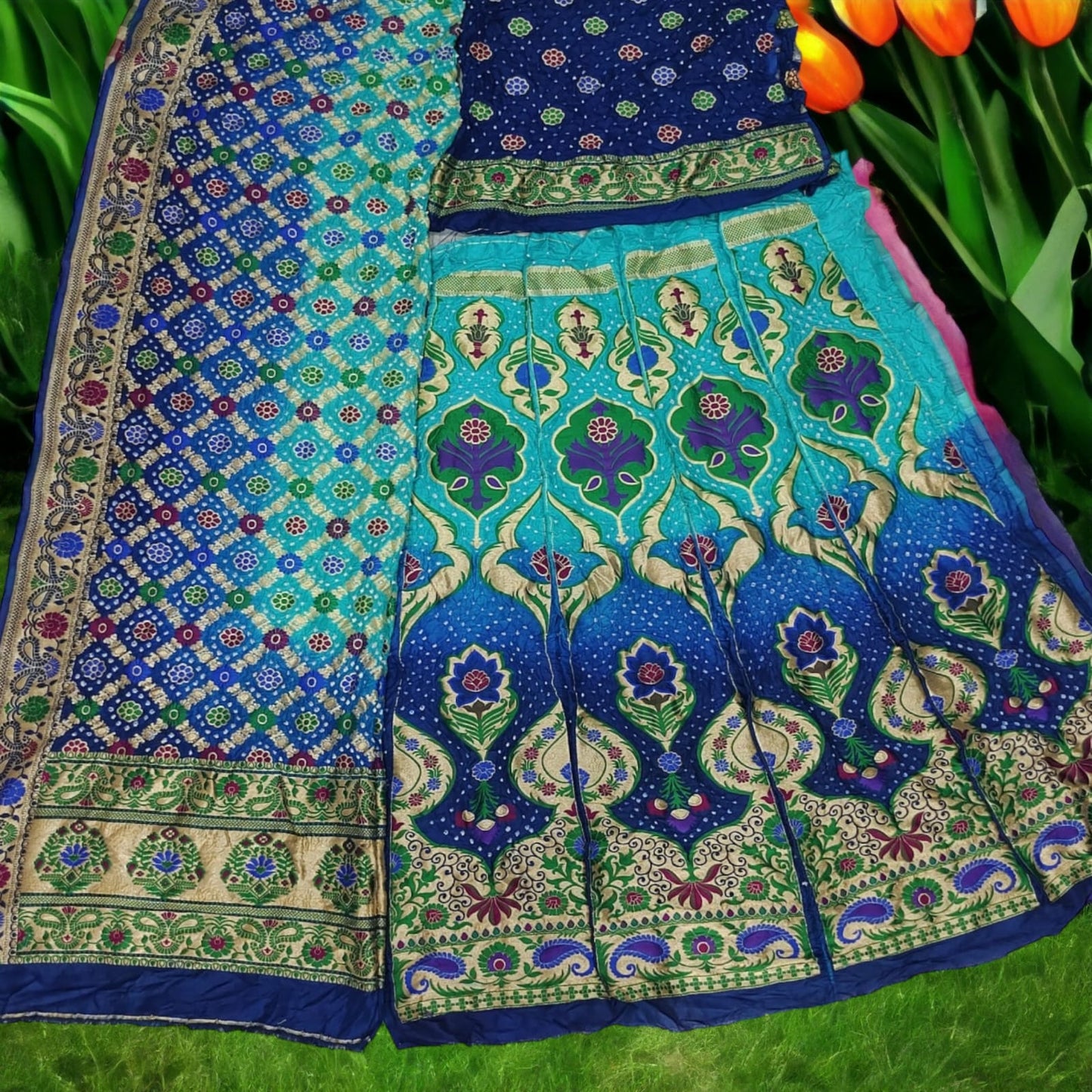 Riwaz | Minakari lehenga