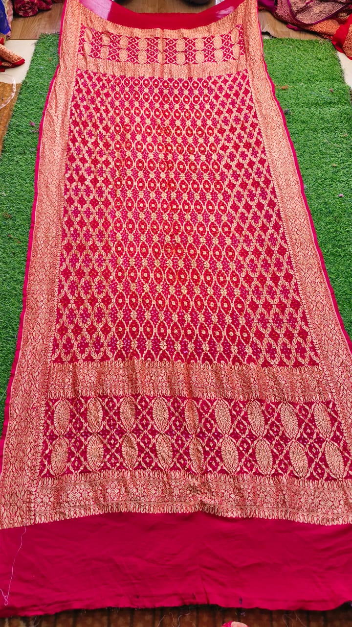 Neem zari dupatta