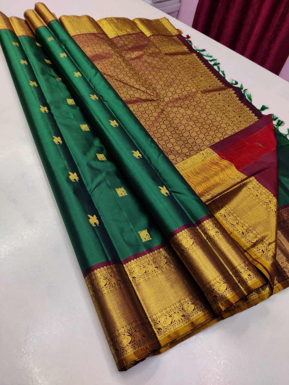 Achal | pure silk kanjeevrams