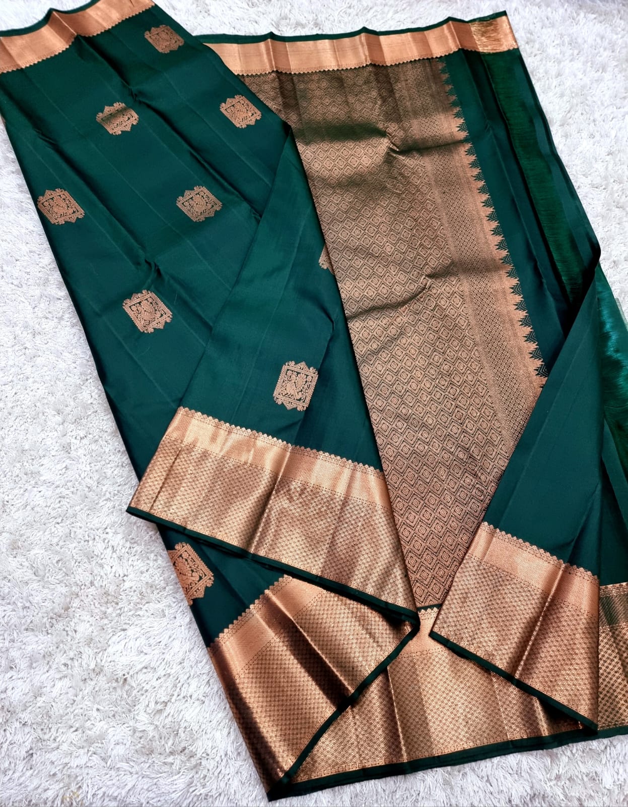 Tupil | pure silk kanjivarams