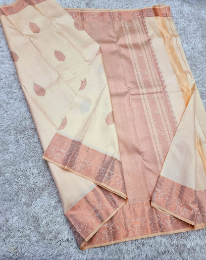 Tupil | pure silk kanjivarams