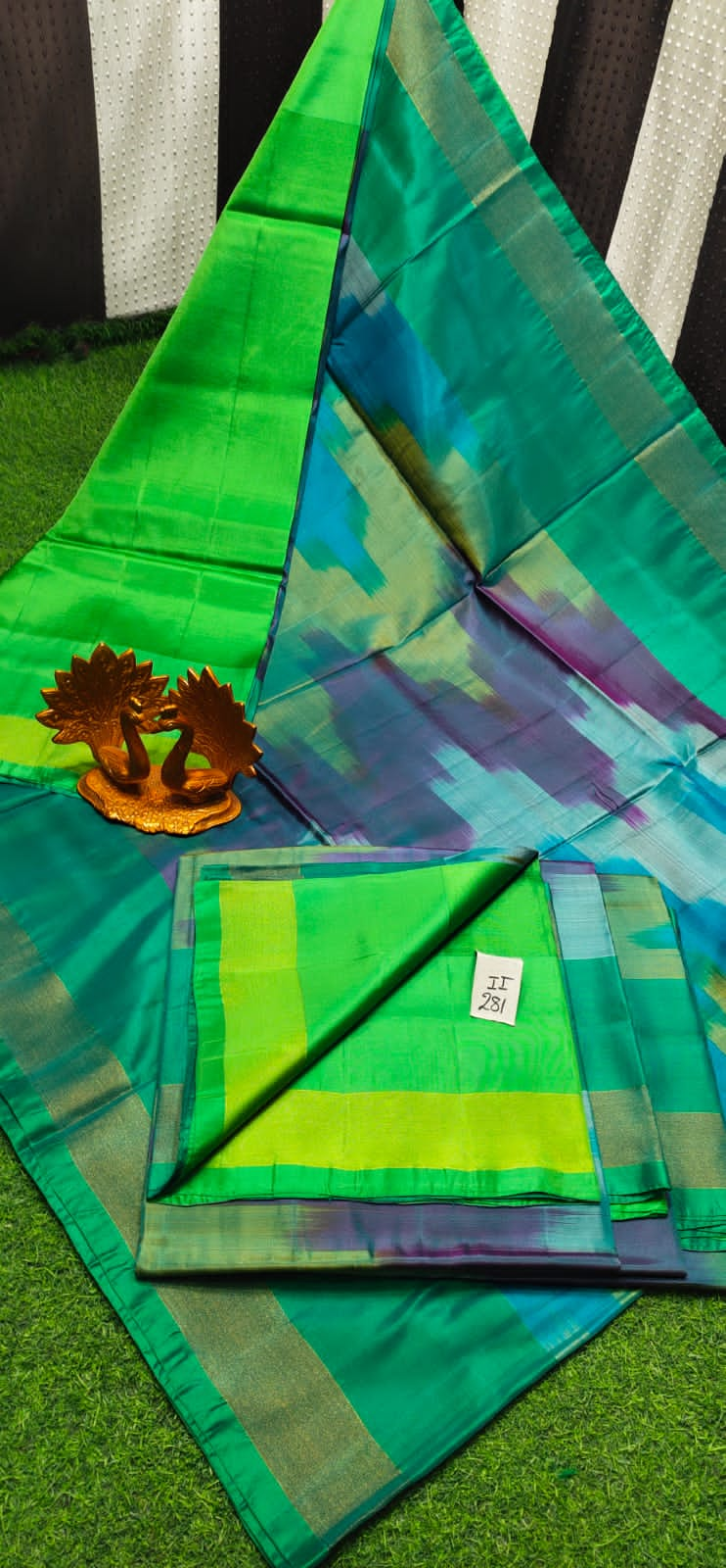 Isla | Uppada soft silk all over ikat design sarees