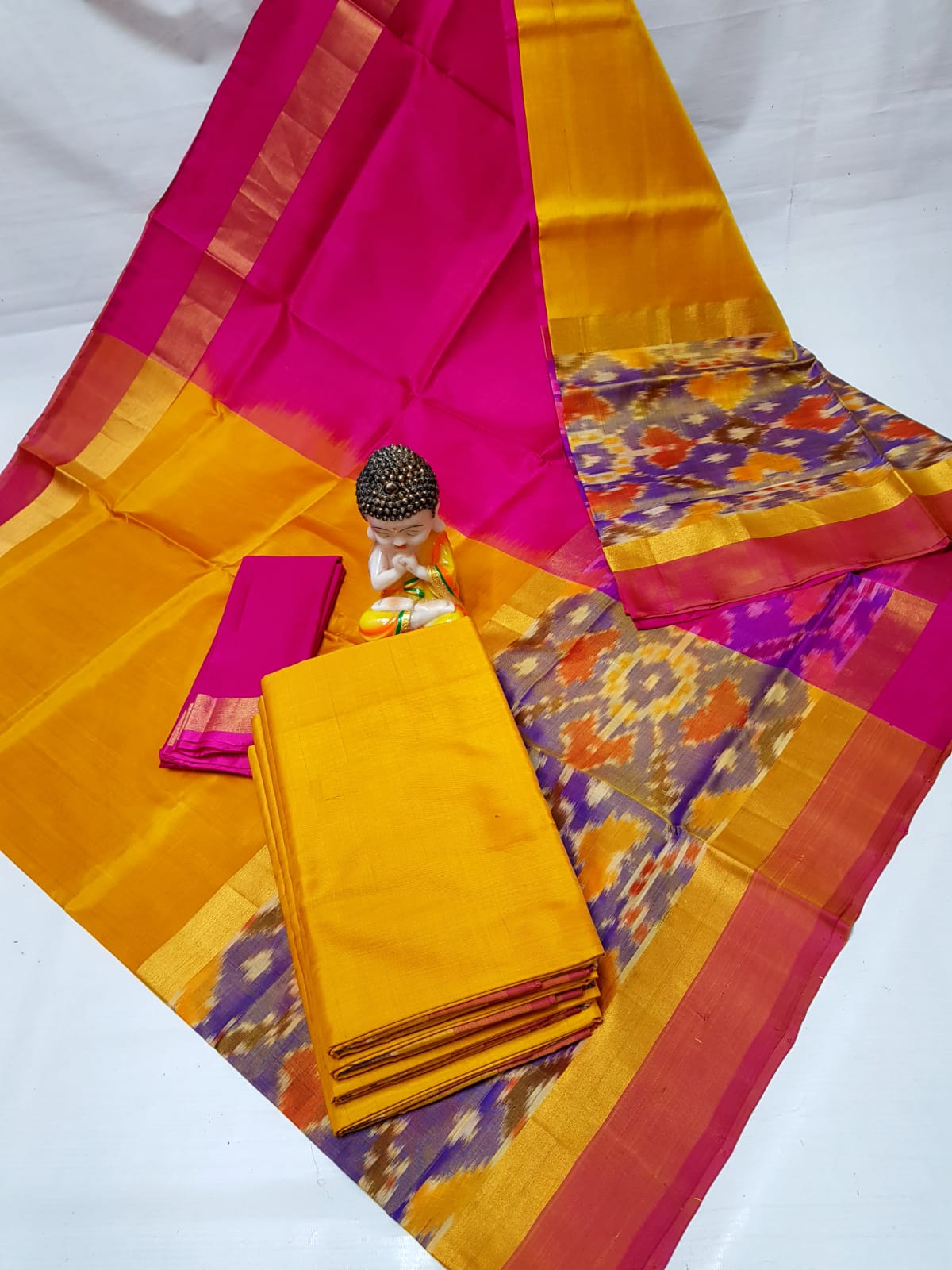 AMAZING UPPADA SILK MEJENTA PINC COLOR CHECKED SAREE – pochampallysarees.com