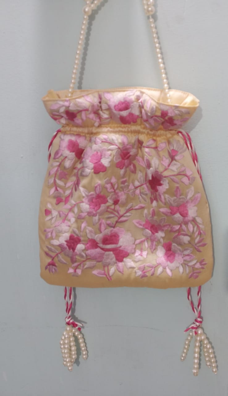 Ritika | Parsi potlis in Lightpink color