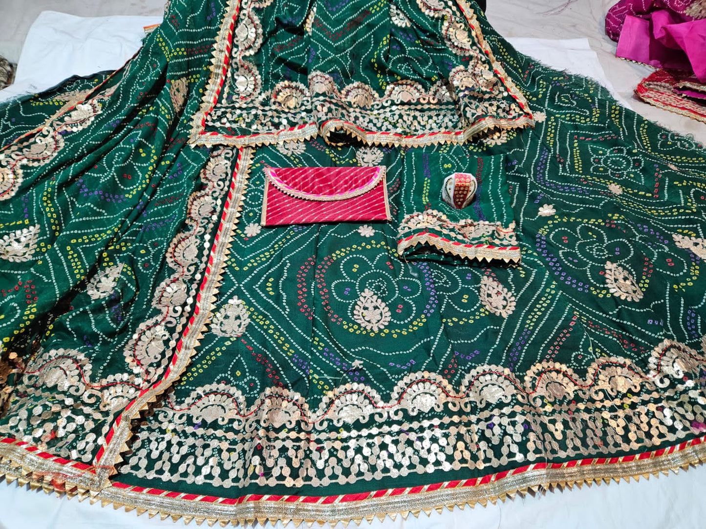 Pavani | Chunri Lehenga