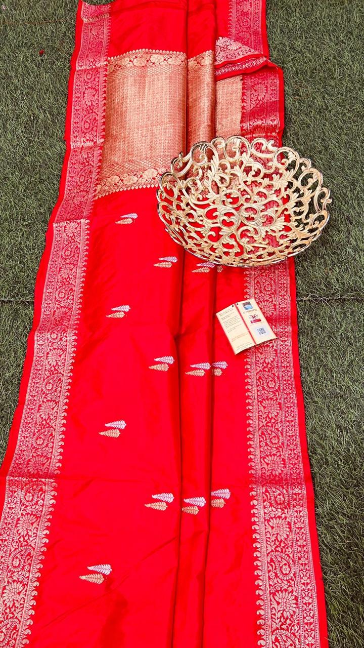 Ati | HANDLOOM BANARSI PURE KATAN SILK SAREES