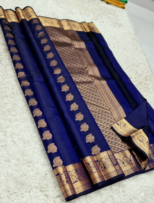 Dhriti | Kanchipuram Pure Silk Blue Saree