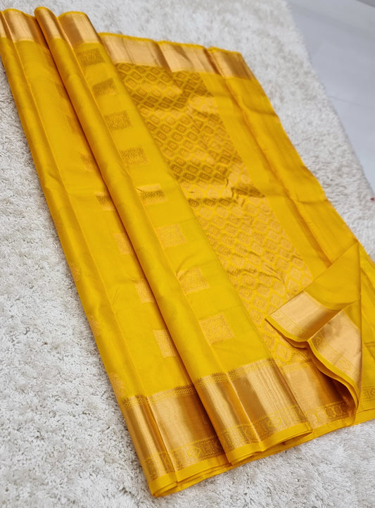 Chakori | Kanchipuram Pure Silk Yellow gold Saree