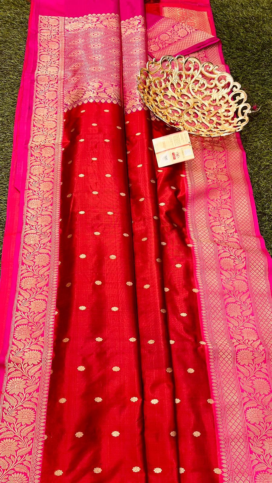 Yogita | Handloom Banarasi Pure Katan Silk