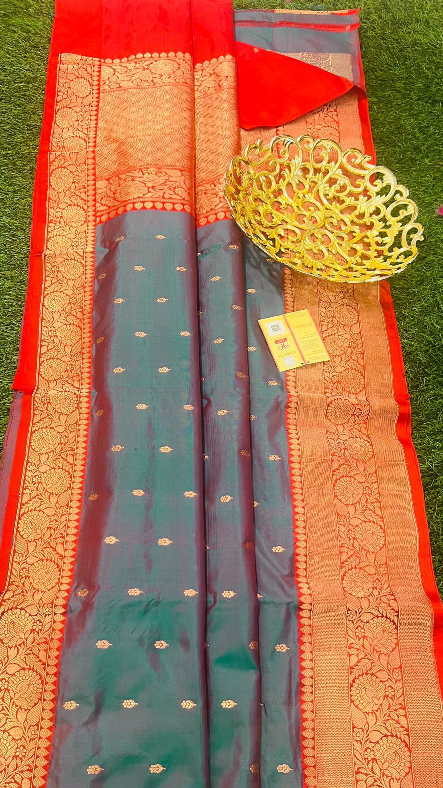 Zara  | Handloom Banarasi Pure Katan Silk