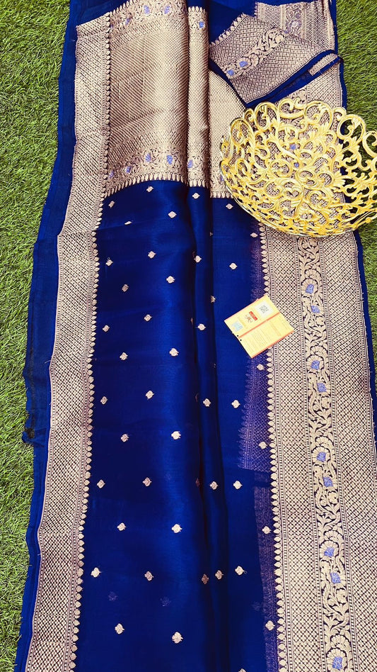 Amiya | Handloom Banarasi Pure Kora Silk Saree with Meenakari Border