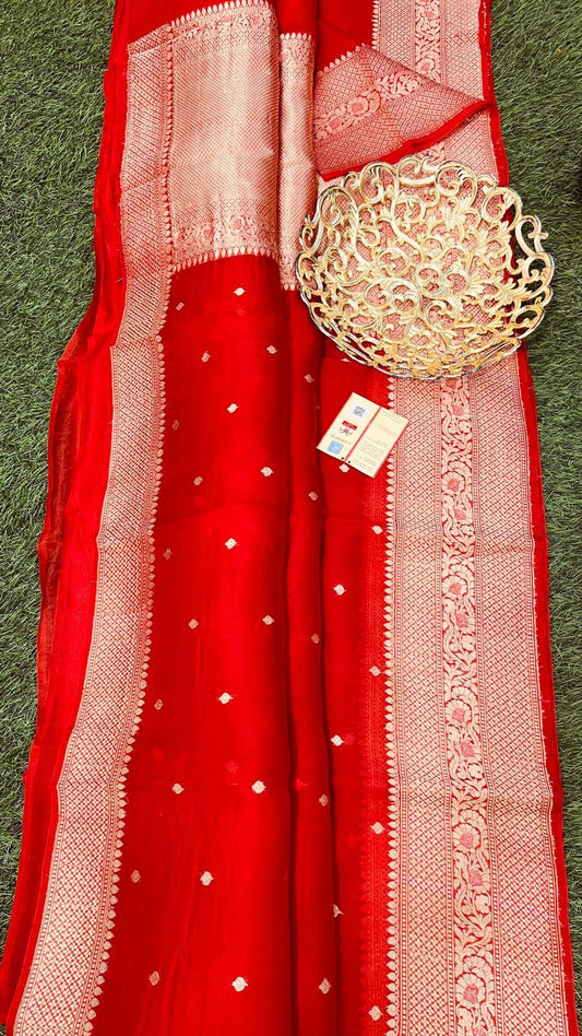 Aadhvita | Handloom Banarasi Pure Kora Silk Saree with Meenakari Border