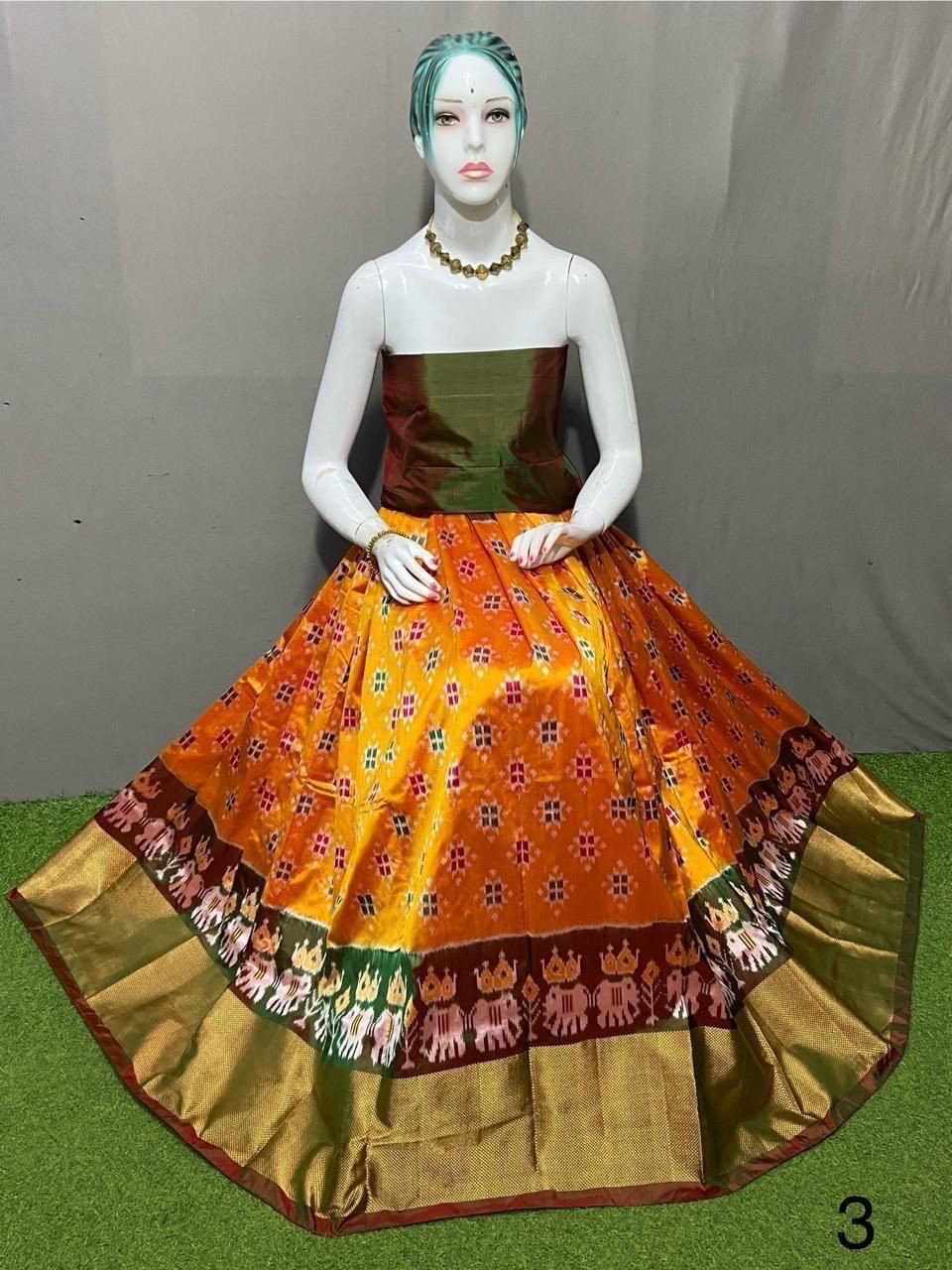 Anaira | Ikat silk lehenga