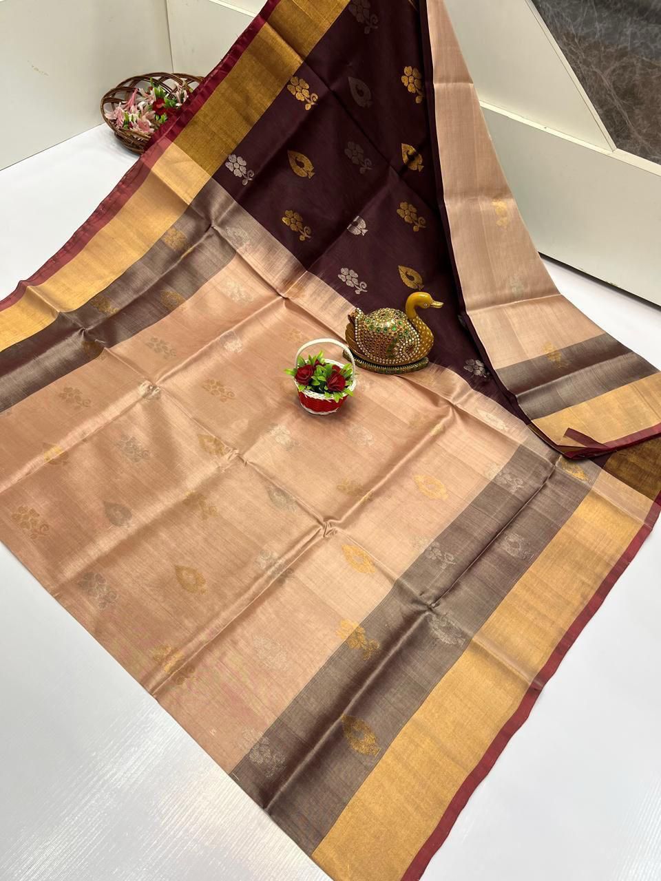 Simeah | Silk crepe Saree