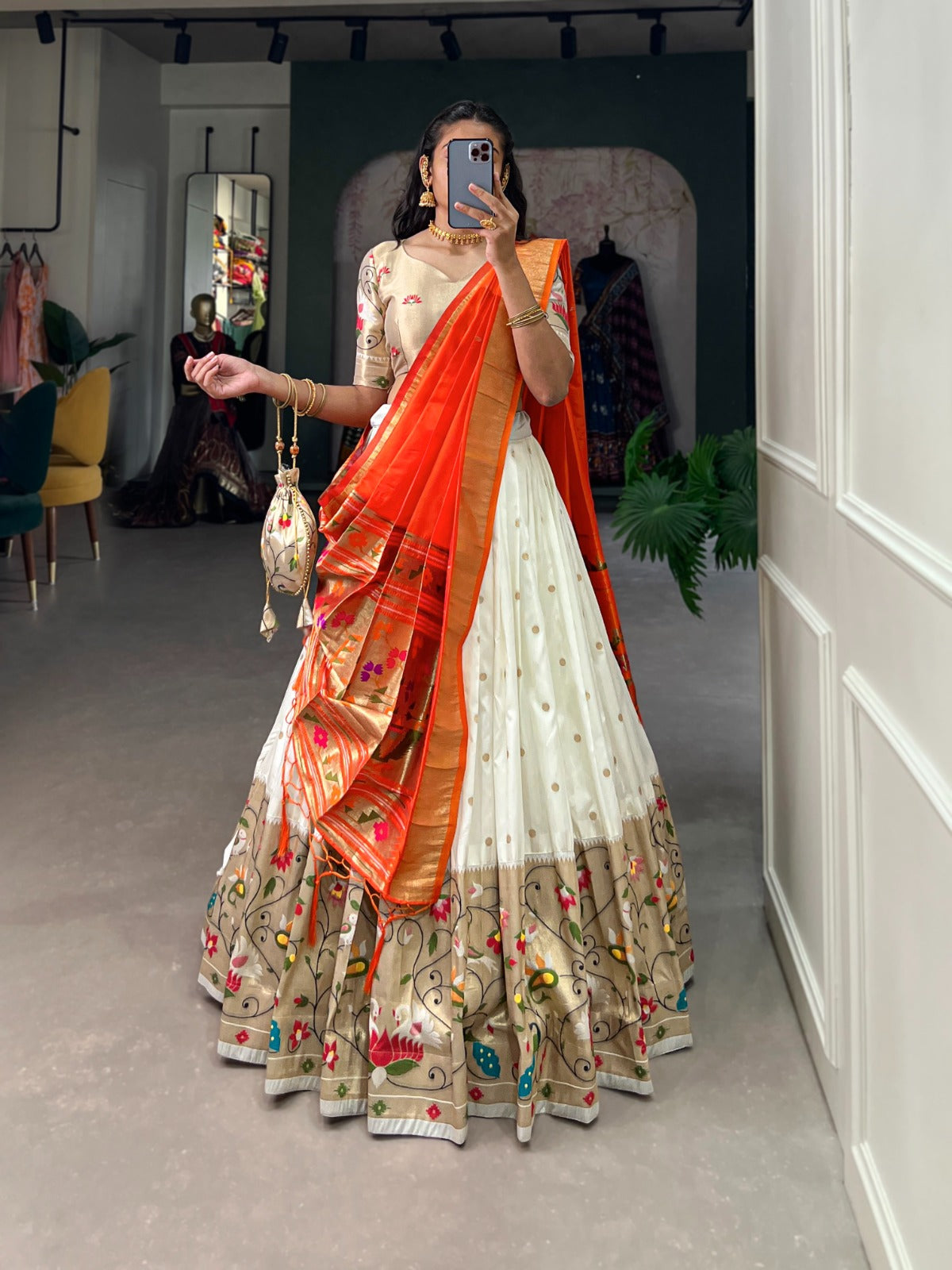 Baanitha | Blended Silk Lehenga