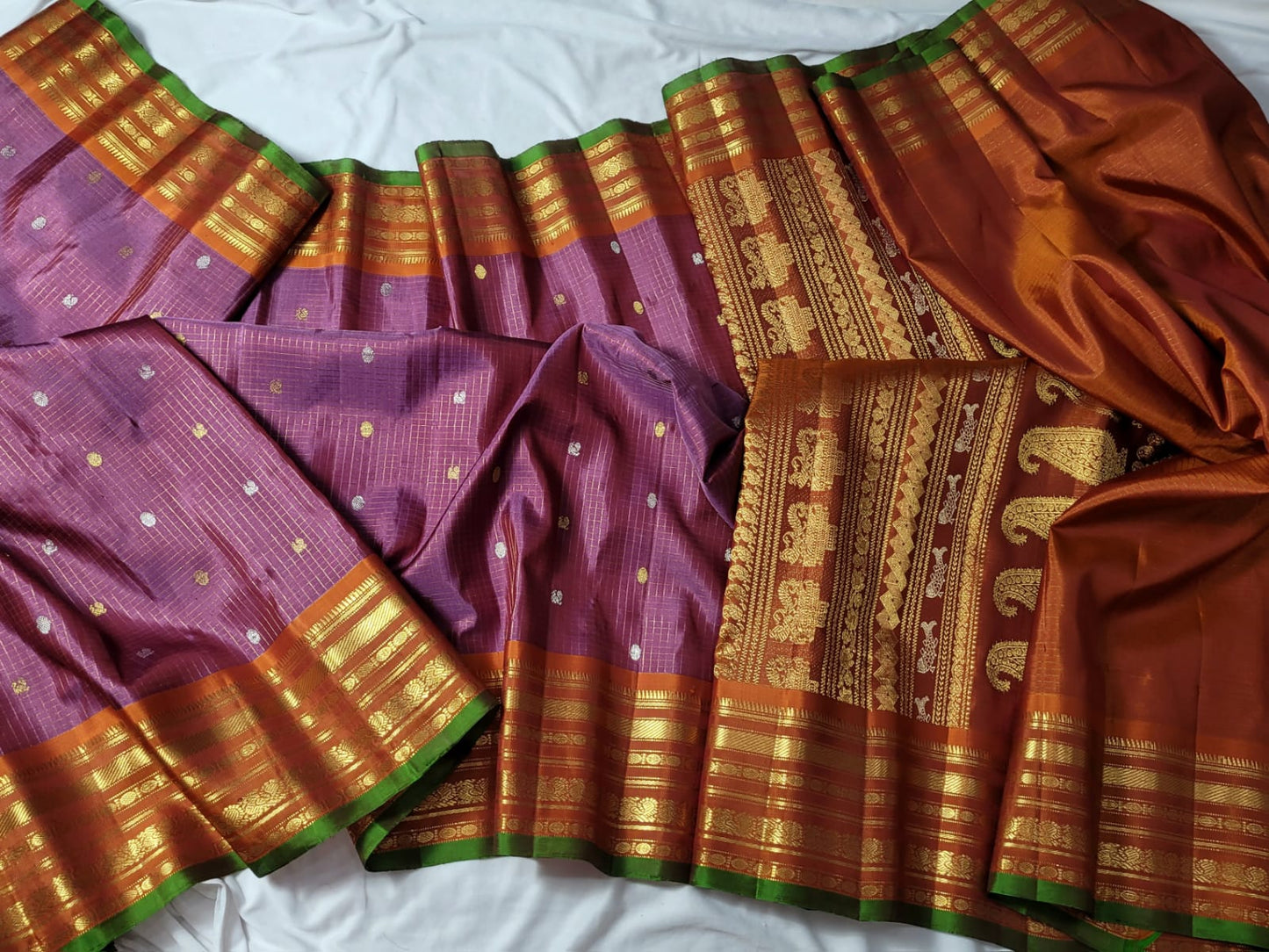 Pink gadwal