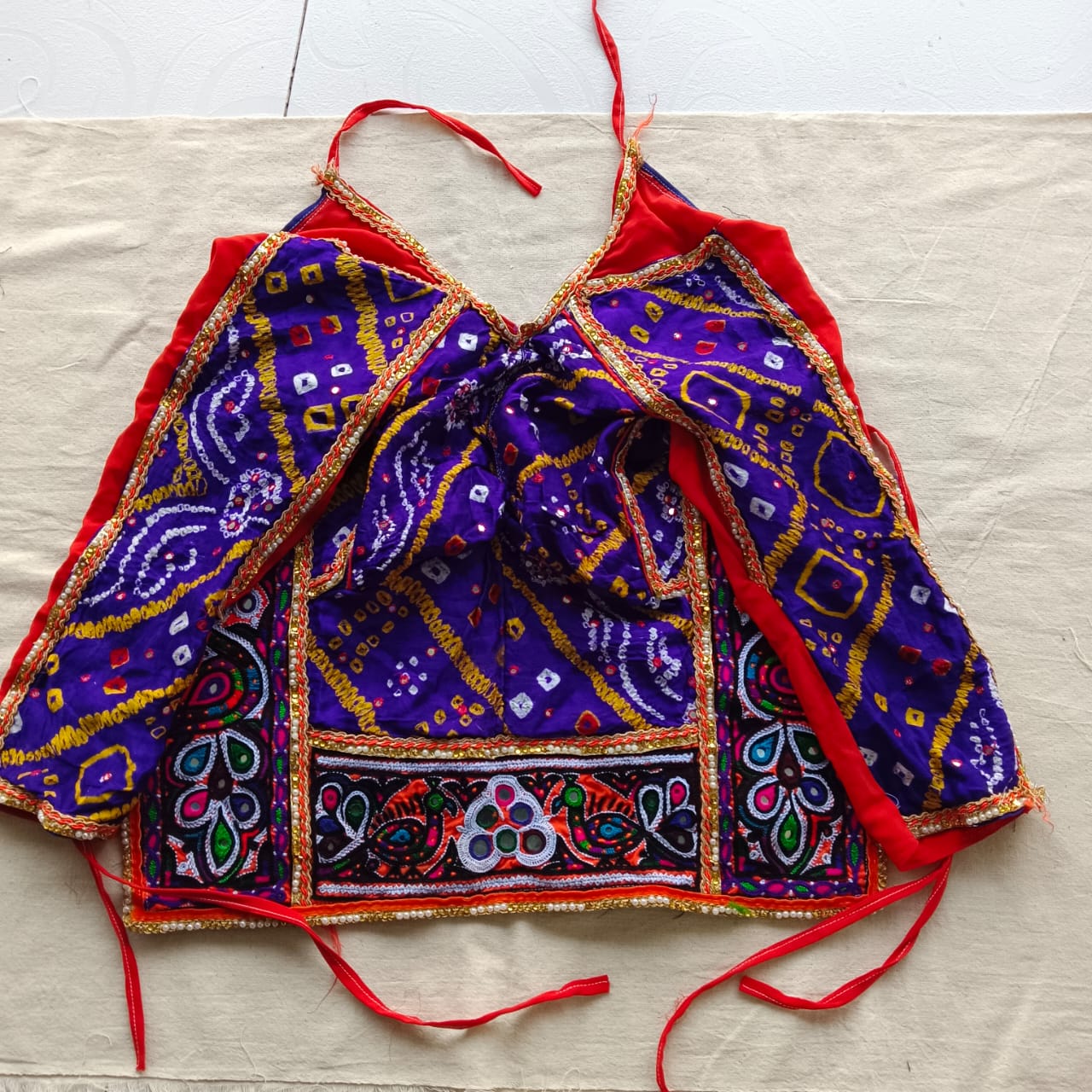 Aditi | Blouse with Kutchi Work