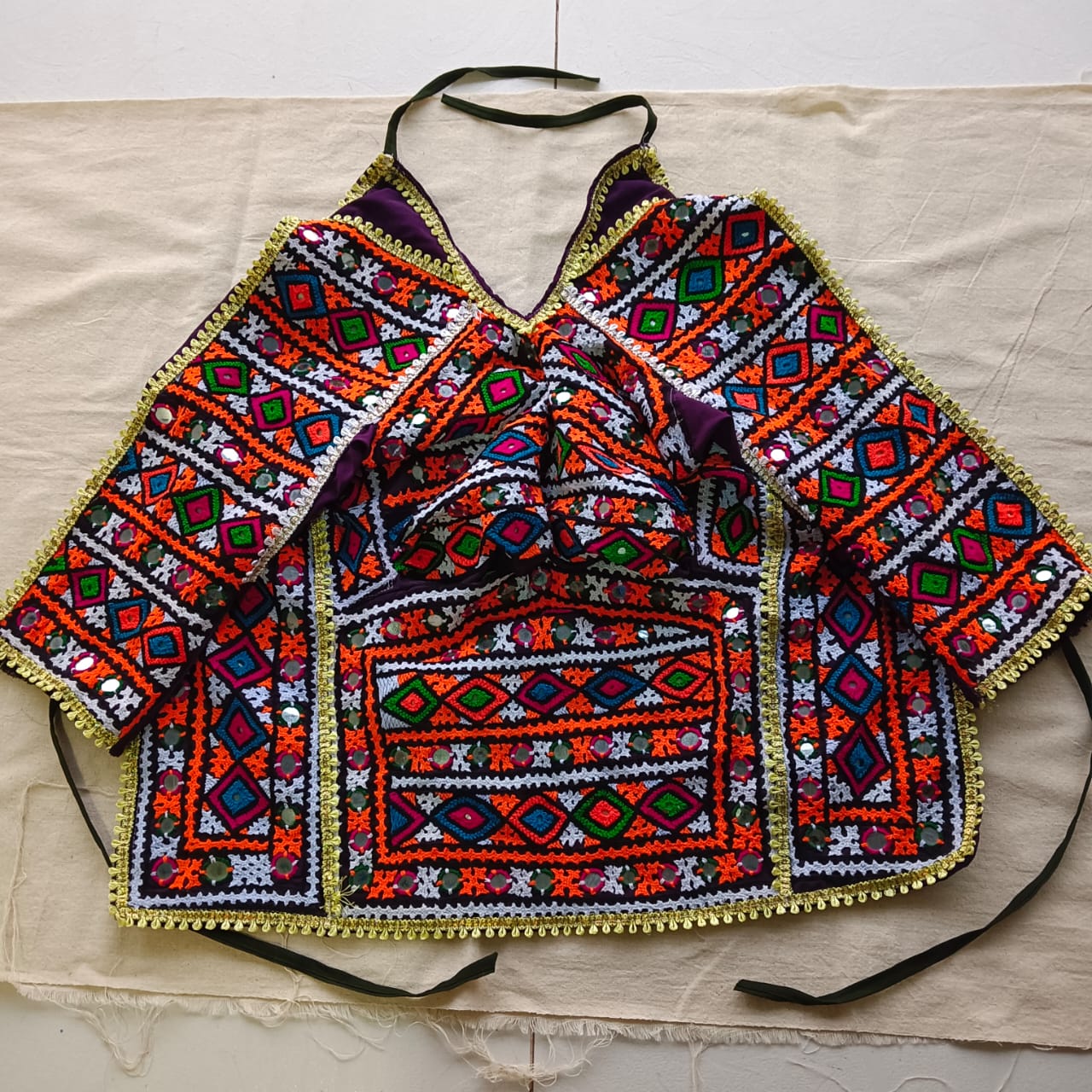 Meera | Blouse with Kutchi Work