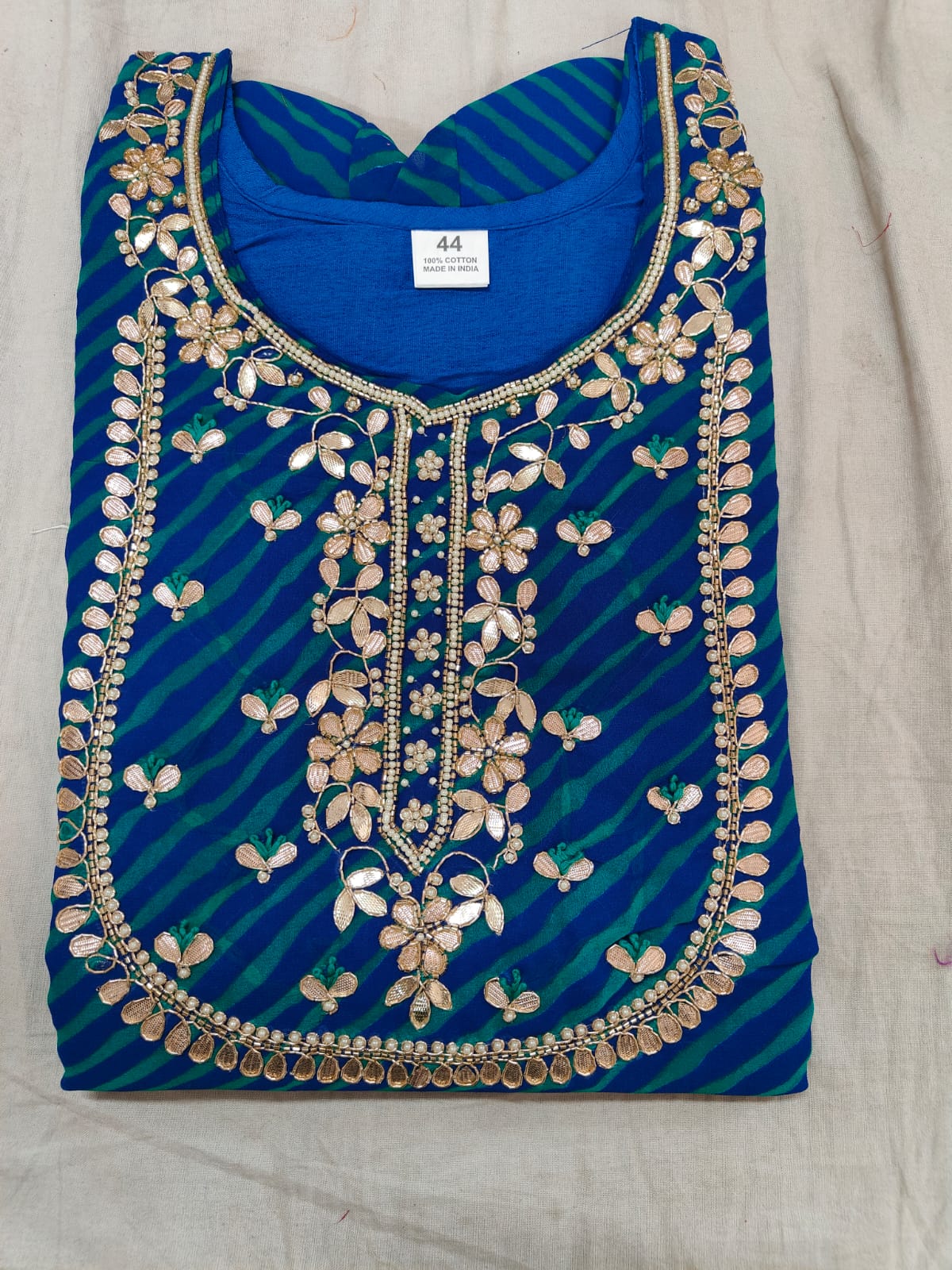 Lisa | Lehriya Gotapatti Kurta