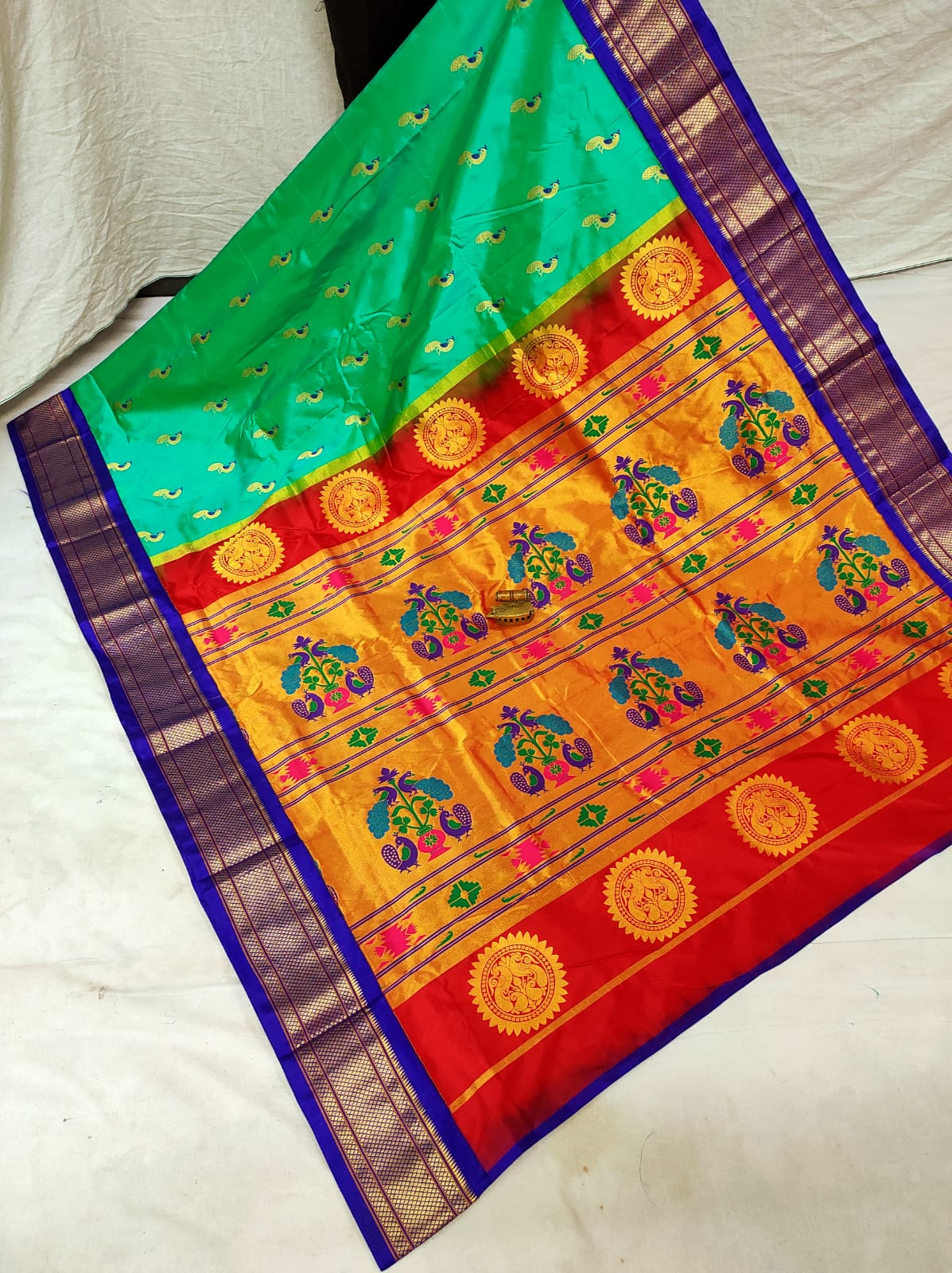 Adah | Powerloom Kadiyal Paithani Silk Saree