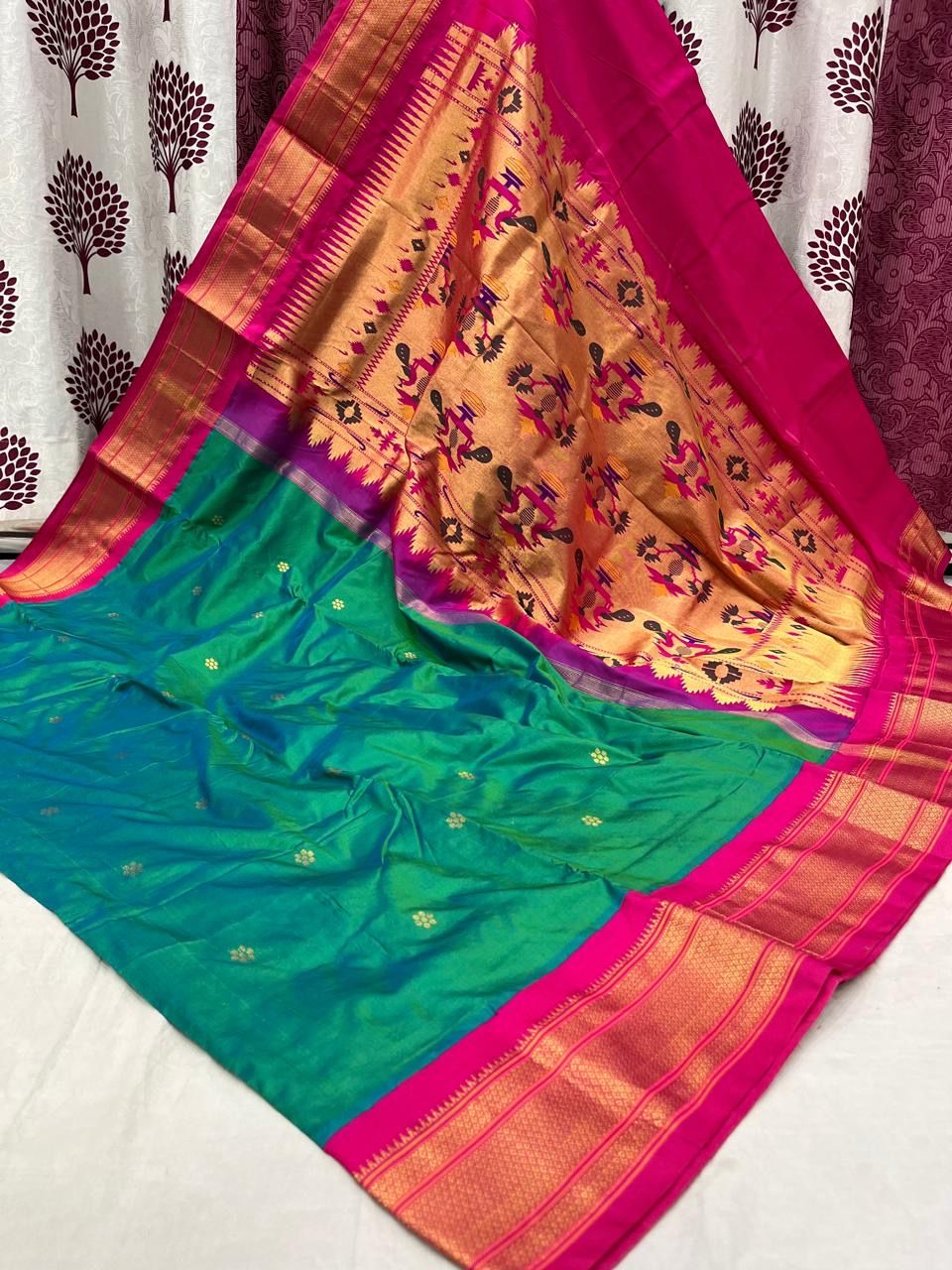 Pocka | Powerloom Kadiyal Paithani Silk Saree