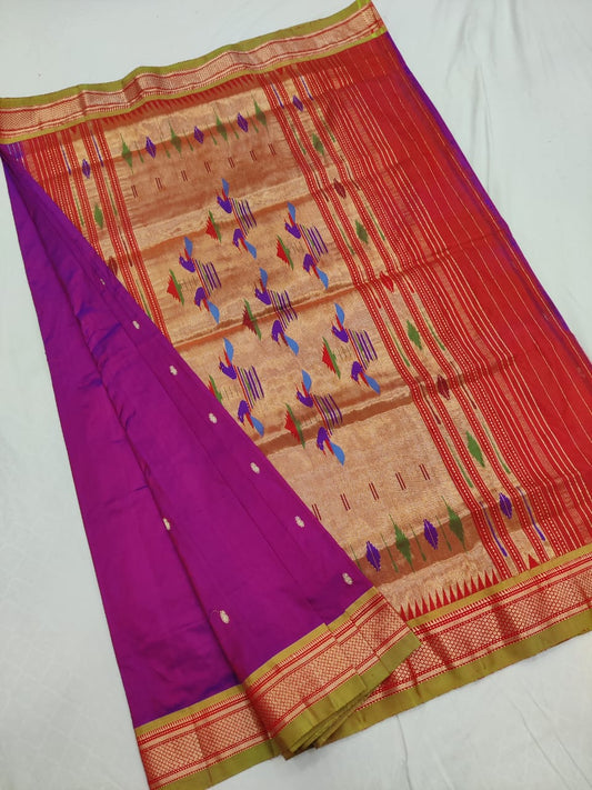 Bhavjaya | Pure handloom silk paithani