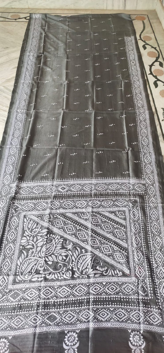 Handmade kantha on blended silk