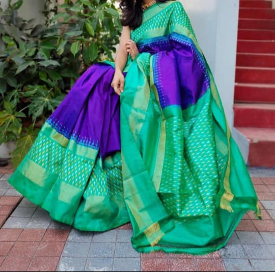 Idaya | Pochampally Ikkat silk saree