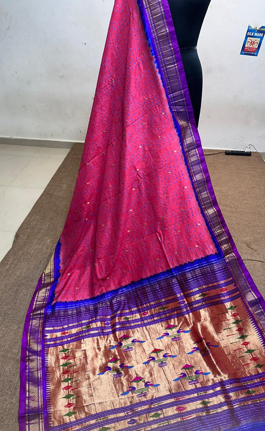 Handmad bandhni
 on pure.silk
 handwoven paithani 
