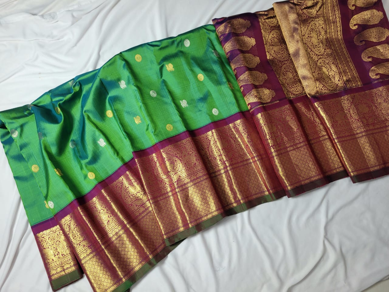 Abhitha | Pure Pattu Gadwal Sarees