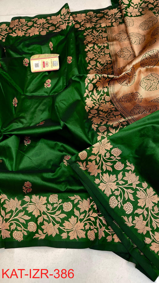 
Pure Handloom banarasi KATAN **Checks +Meenakari* SAREE
                *KATAN Checks + Meenakari*
Silk Sarees with antique Jari 
*Rich Pallu
*  Blouse with Border
* Smooth & Soft Fabric with silkmark certificate