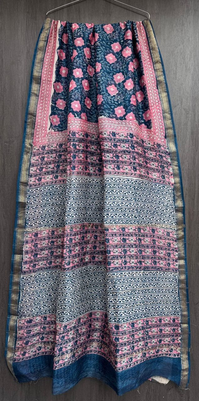 Bhibhisha | Block printed with Maheshwari border