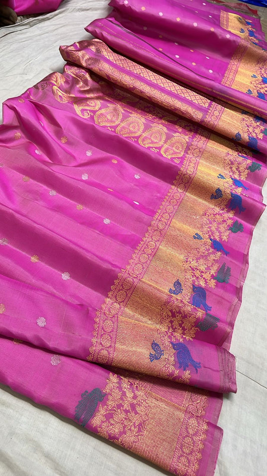 ✨✨Pure Gadwal Traditional
           Meenakari turning
           Border Pattu Sarees ✨✨