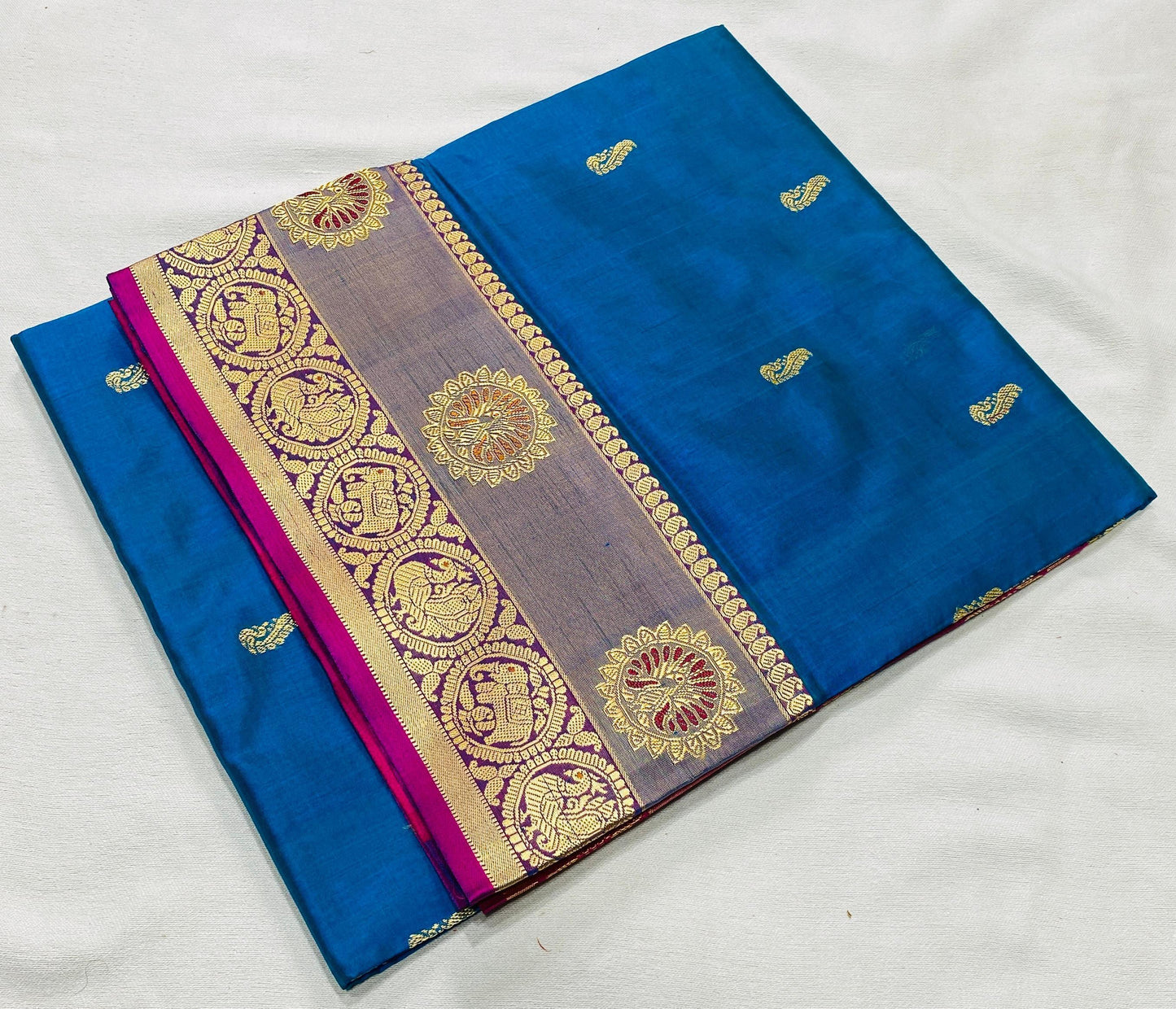 Isha-Peshwai | Peshwai dagina silk sarees