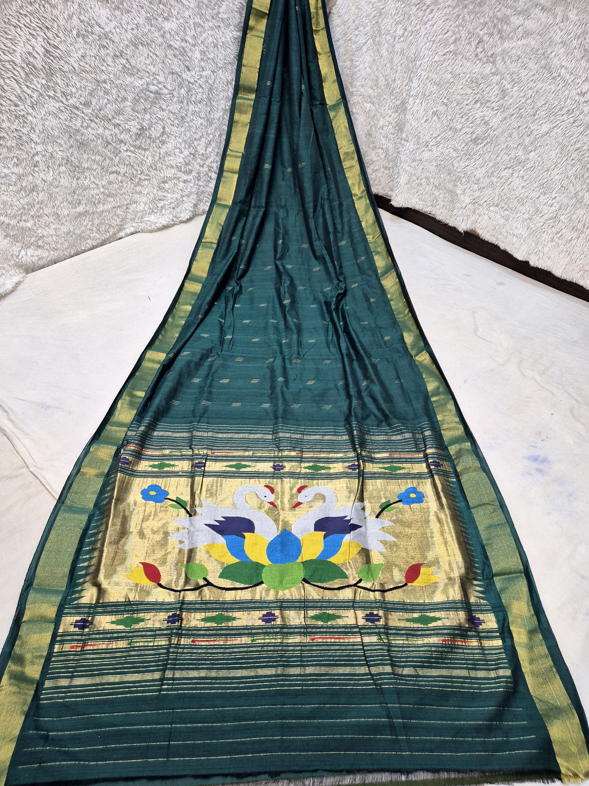 *All New Colours* 

*Exclusive silk ilkal saree*
*Pure silk korvai temple border* with *body butta* design superior quality ilkal saree & contrast blouse 
6.10mtrs length 
Full body pure silk 
Border, pallu & blouse semi silk 