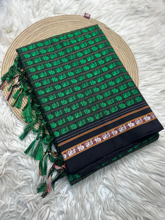 Ishita | Khun Saree