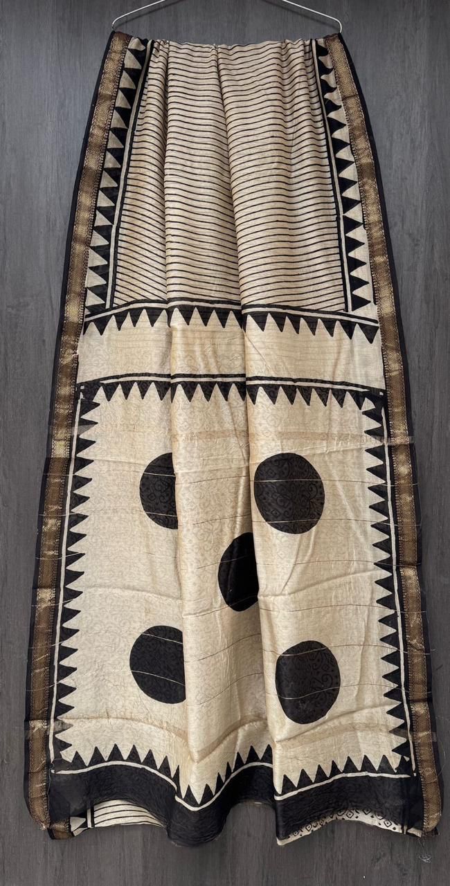 Bandita | Block printed with Maheshwari border