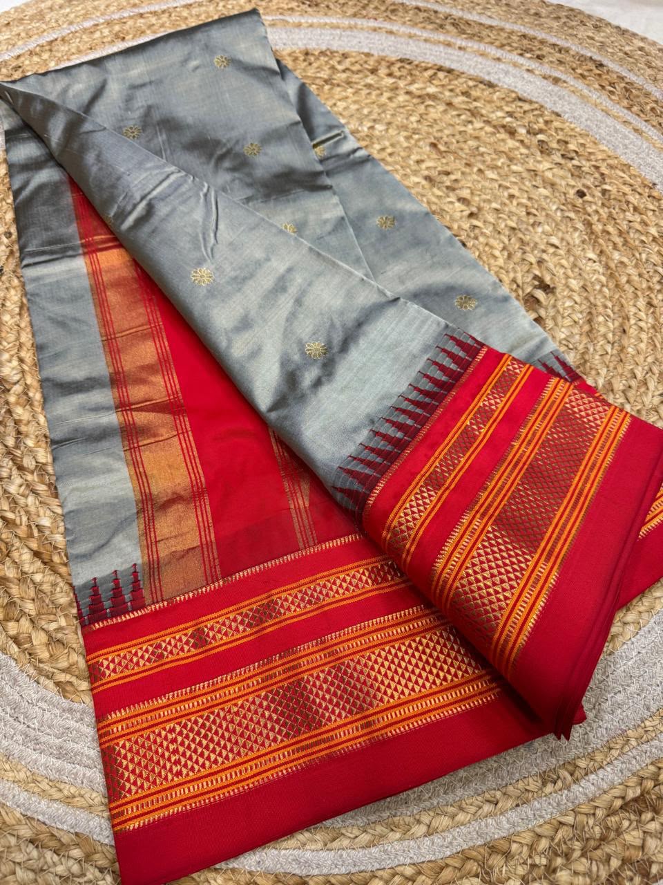 *All New Colours* 

*Exclusive silk ilkal saree*
*Pure silk korvai temple border* with *body butta* design superior quality ilkal saree & contrast blouse 
6.10mtrs length 
Full body pure silk 
Border, pallu & blouse semi silk
