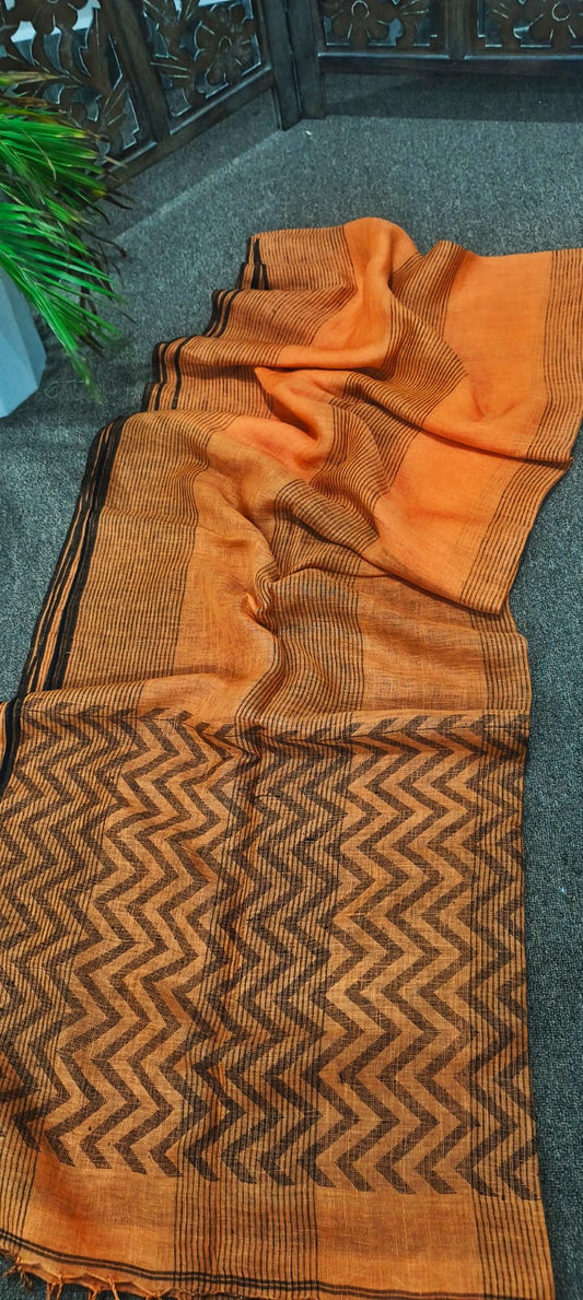 Pure jayasree
 linen by linen saree
With bp