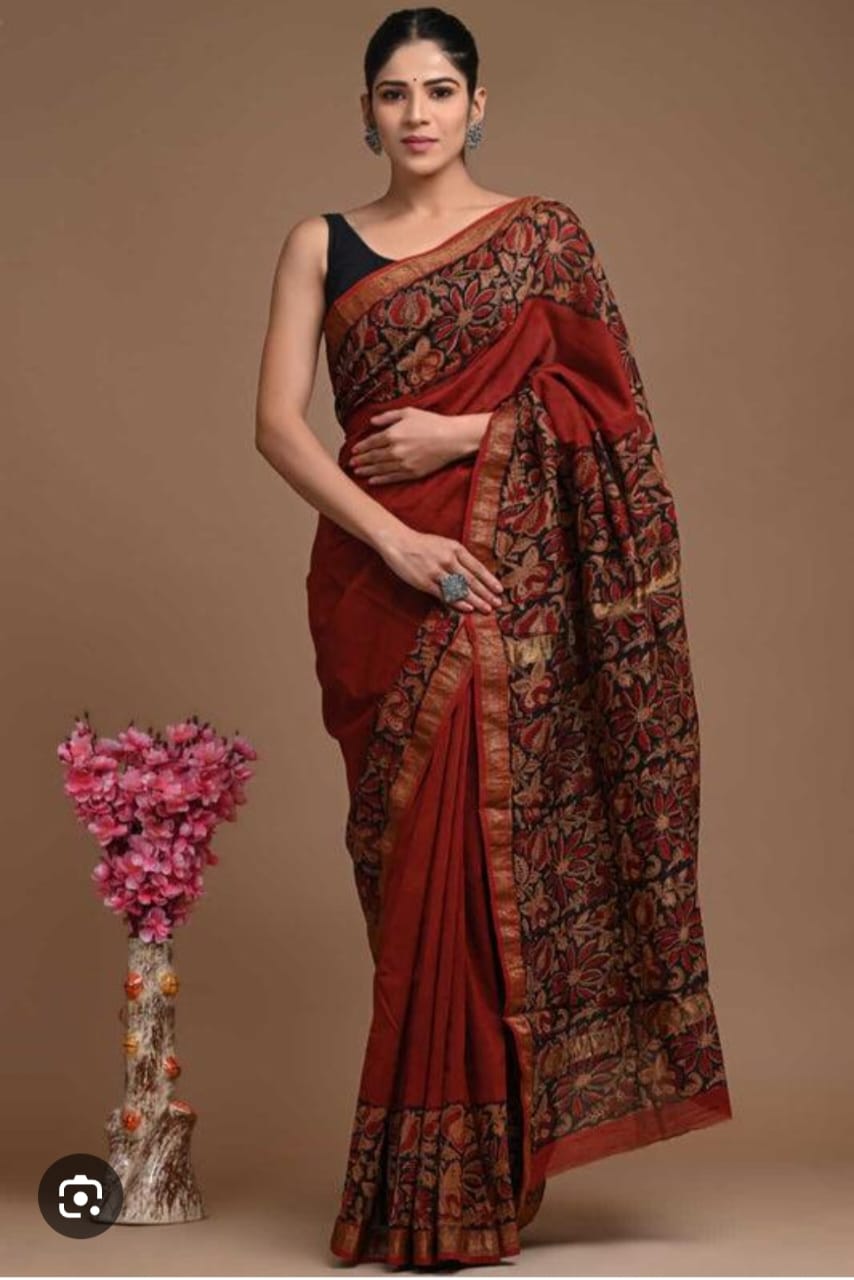 🍁new arrival🍁
Naspal pomegranate print 
👌Maheswari silk saree👌
Hand block printed Maheswari silk sarees with blouse
Size- 6.5 with blouse
Quality- silk by silk
Approx weight- 470 gram
👉Pure hand block
 