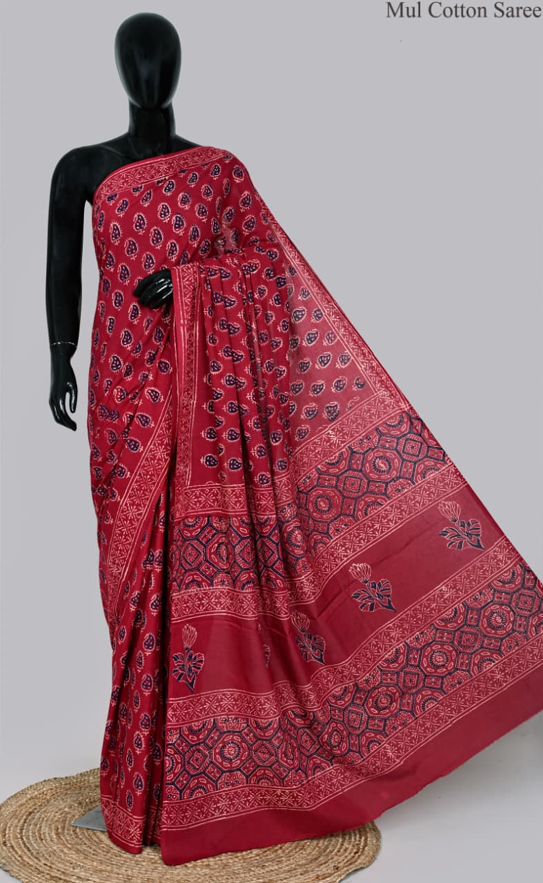 premium Traditional Mulmul CottonBeautiful Pure Soft Mulmul Cotton Sarees available*
Size: 6.30 mtr with blouse 