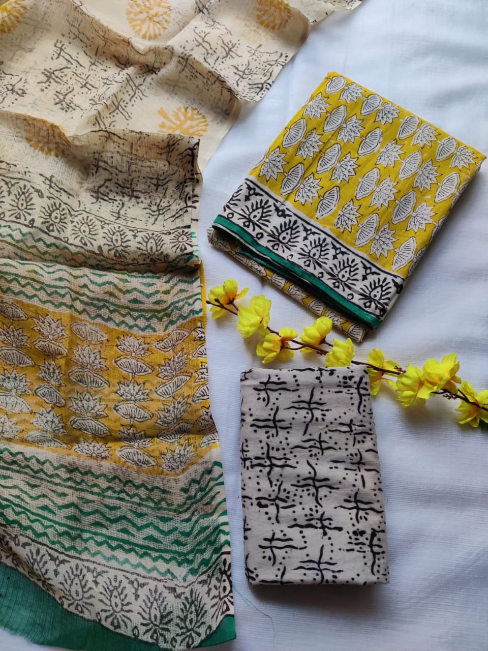 Block printed cotton suit with kota doriya duppta 
Top @ bottom *cotton*
Duptta  *kota doriya*