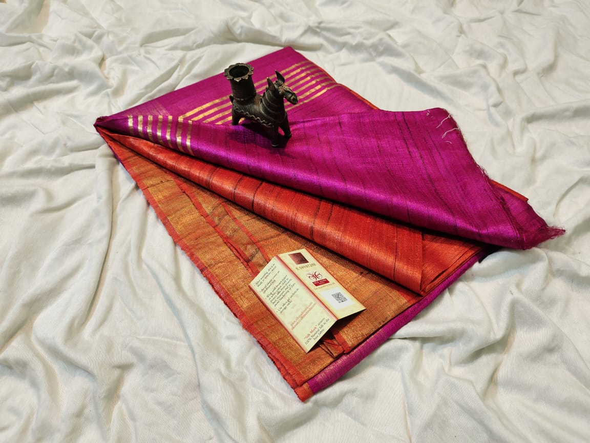 Pure tussar ghicha silk handloom saree with blouse pc.
Silk mark tag 
