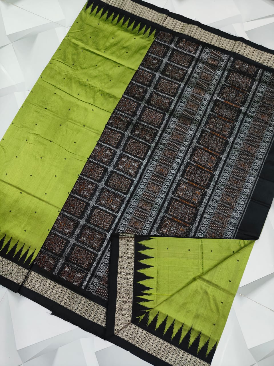 Ishvani | Sambalpuri Saree