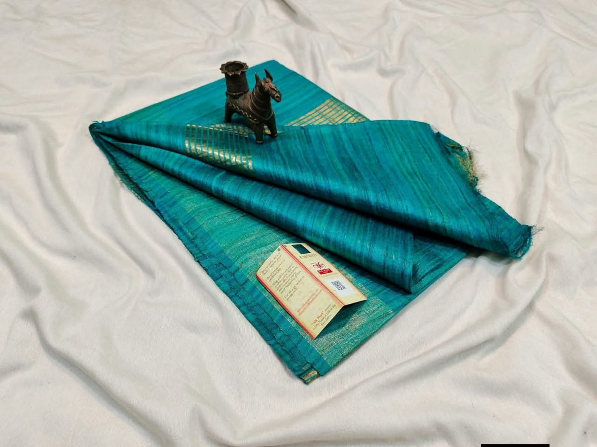 Pure tussar ghicha silk handloom saree with blouse pc.
Silk mark tag 
